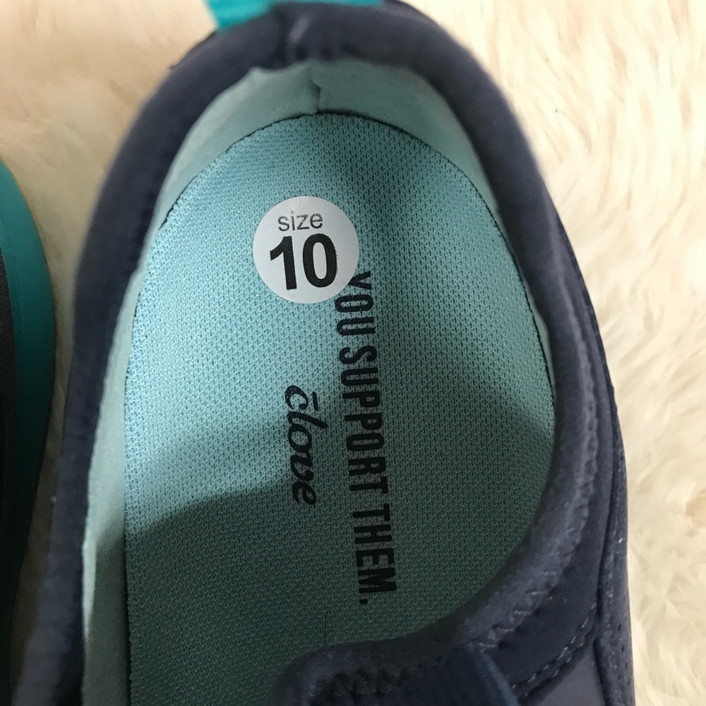 CLOVE Navy Aqua Blue Classic Nursing Shoe Sneaker Womens Size 10 Comfort Slip On - Picture 5 of 10